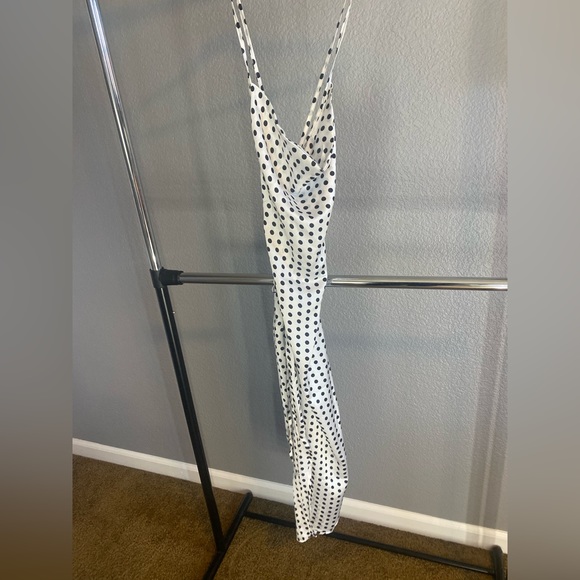 Midi polka dot dress - Picture 3 of 7